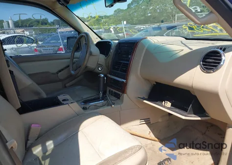 2006 Ford Explorer Eddie Bauer z USA, uszkodzony, nr VIN 1FMEU64E76UB55399